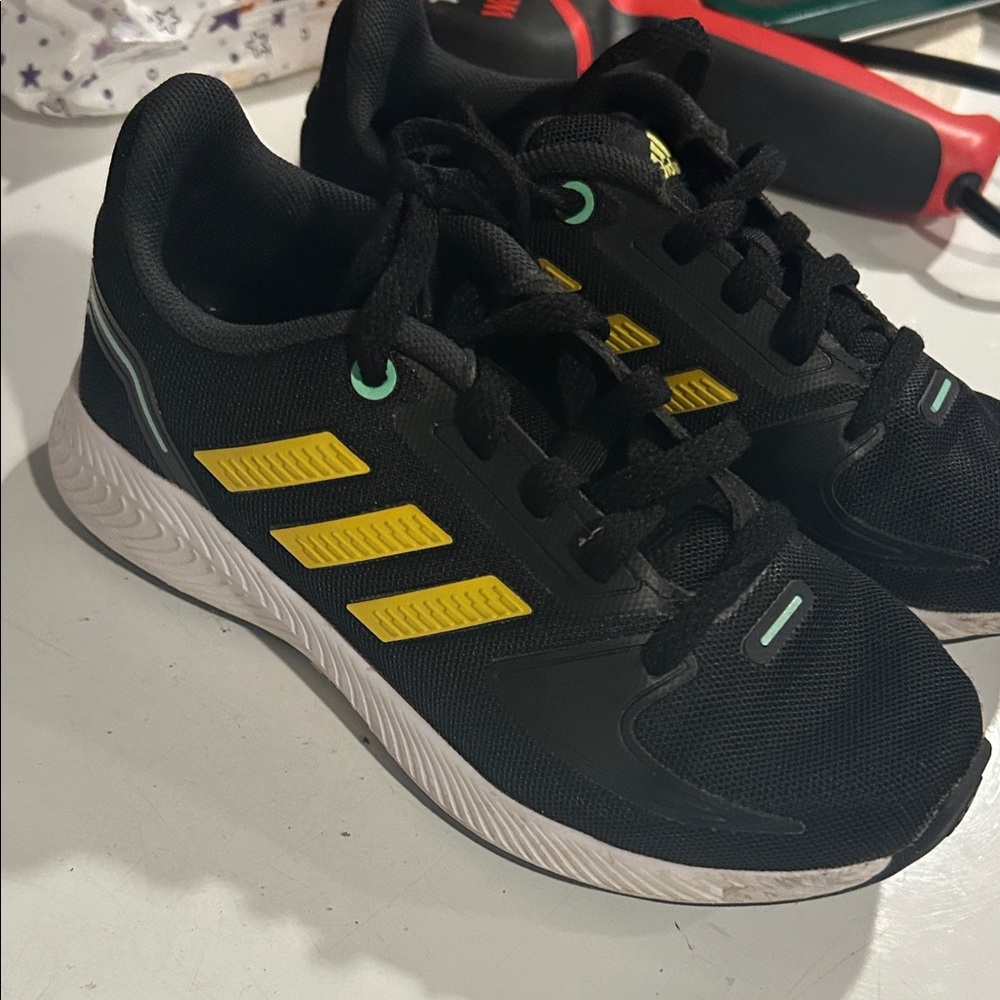 Adidas Kids Black and Yellow Sneakers